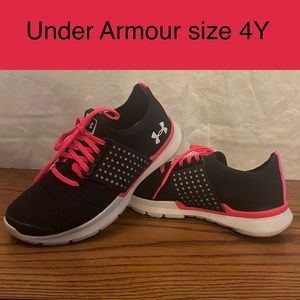 Under Armour running shoes size 4Y